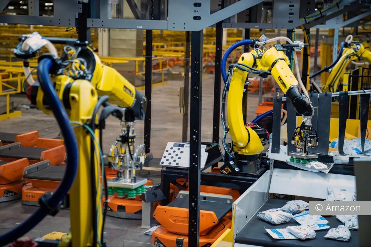 robot-amazon-1.jpg